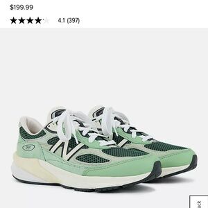 New Balance Women's Mint Green Sneakers